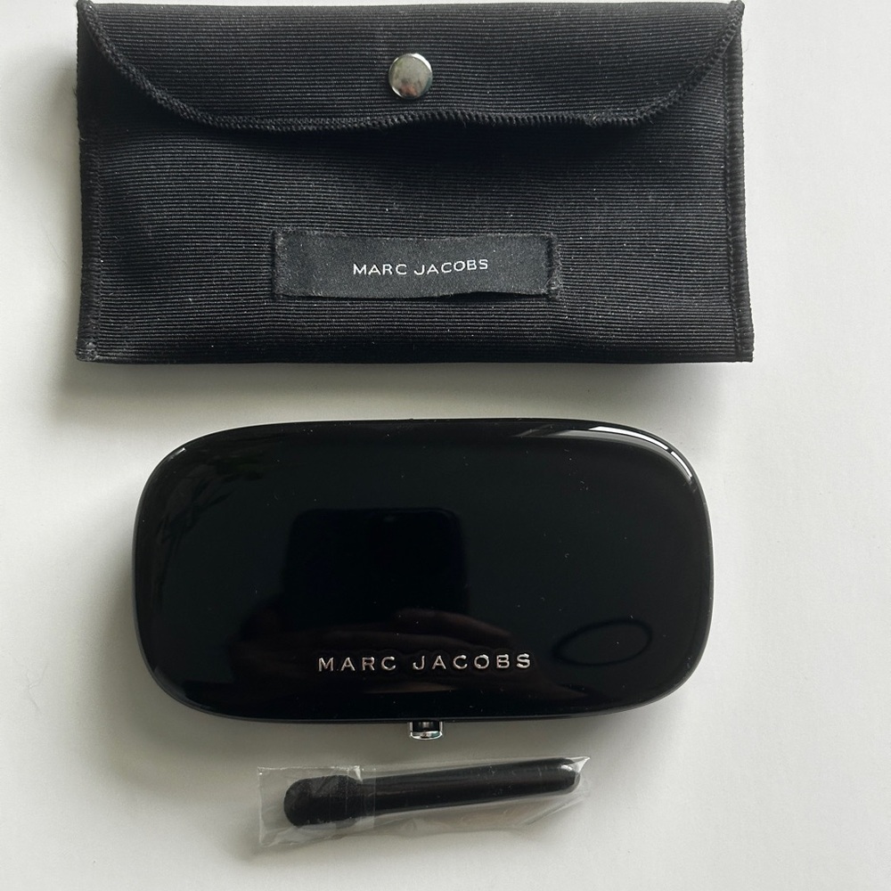 Marc Jacobs Plush Eyeshadow Style Eye-con No.3 106 The Rebel New Without Box - Picture 4 of 6